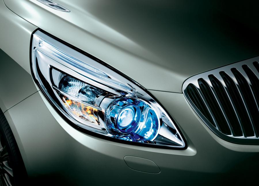  Buick GL8 2011 года  (фото 26 из 42)